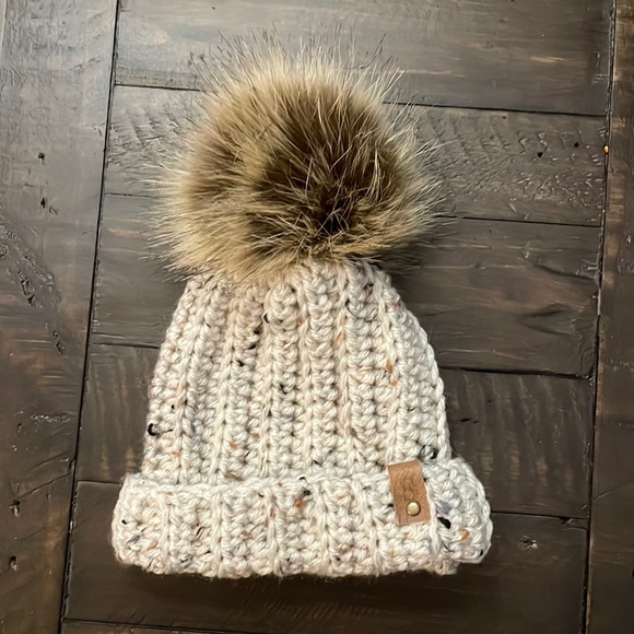 Brand new crochet handmade hat - Picture 1 of 2